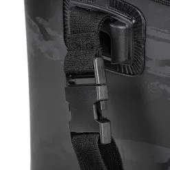 Fox Rage Camo Welded Bag Large -Günstiges Lockgeschäft nlu082 rage large camo welded bag strap buckle detail 1280x1280